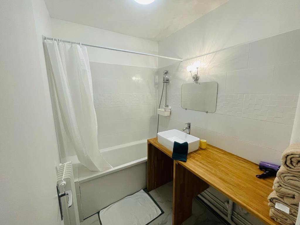 Appartement Bastille - Voltaire - Saint Paul - Centre De Paris - 5 Pers Extérieur photo